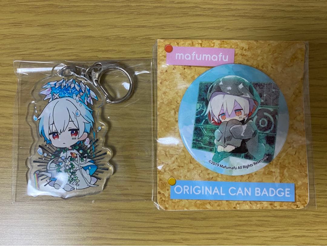 まふまふ ひきライ アクキー コンビニ 缶バッジ - メルカリ