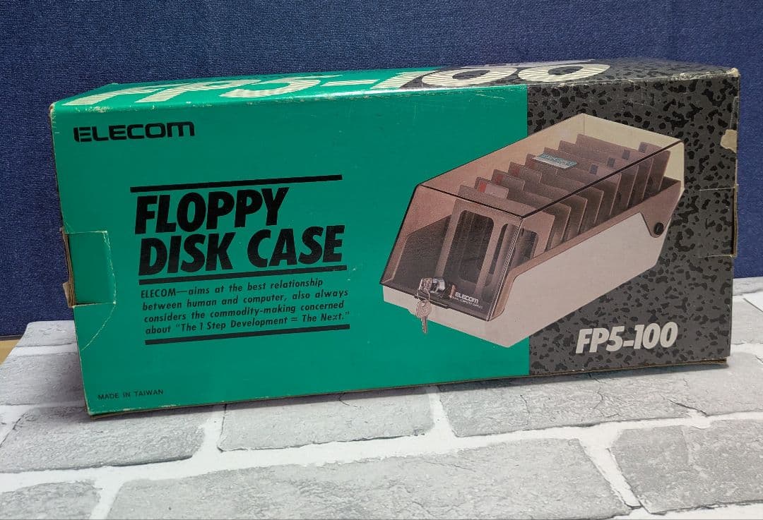 ELECOMフロッピーディスクケース FPS-100　廃盤品レア　100枚収納