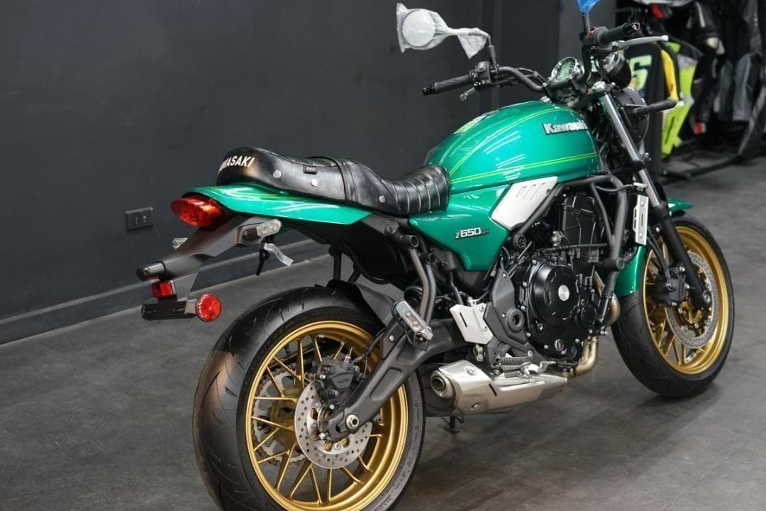 z650rs シート Javimotor TYPE 4 - メルカリ