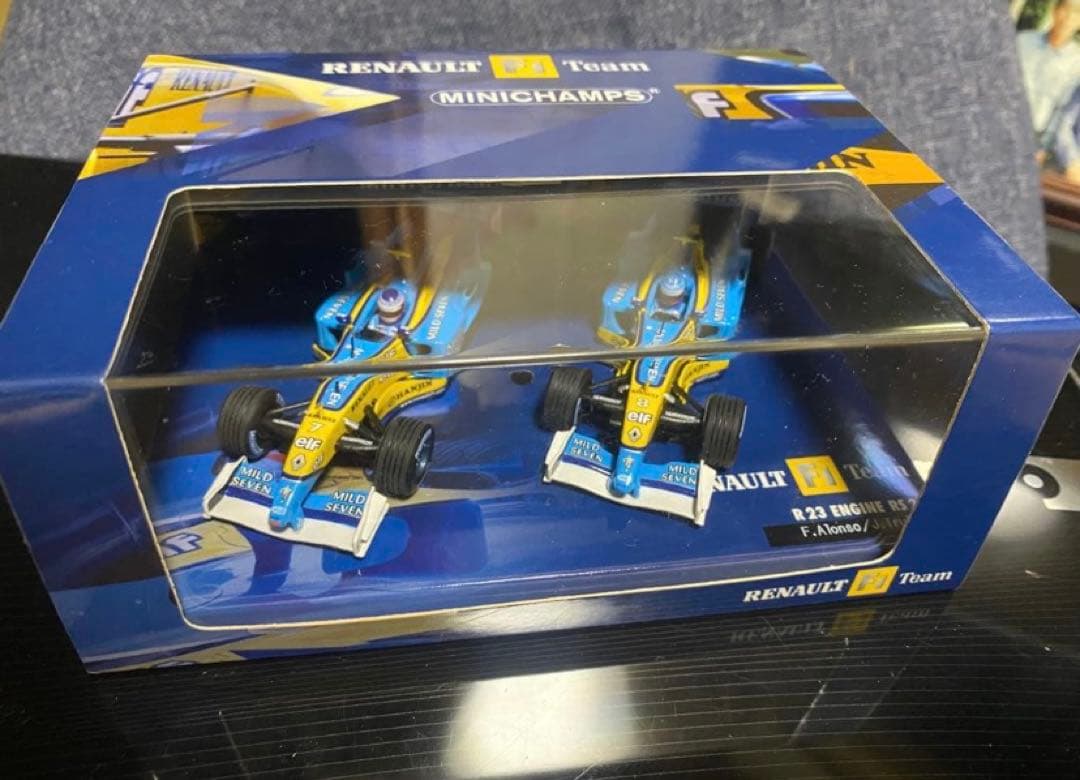 マイルドセブン ルノーRS23 #7 トゥルーリ #8 アロンソ2003 - メルカリ