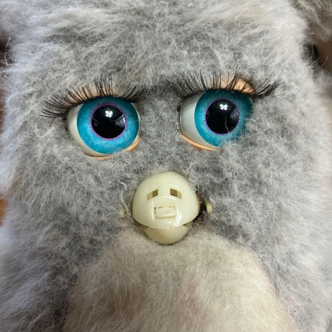 ファービー2 グレー ピンク、ブルーアイズ タカラトミー - メルカリ