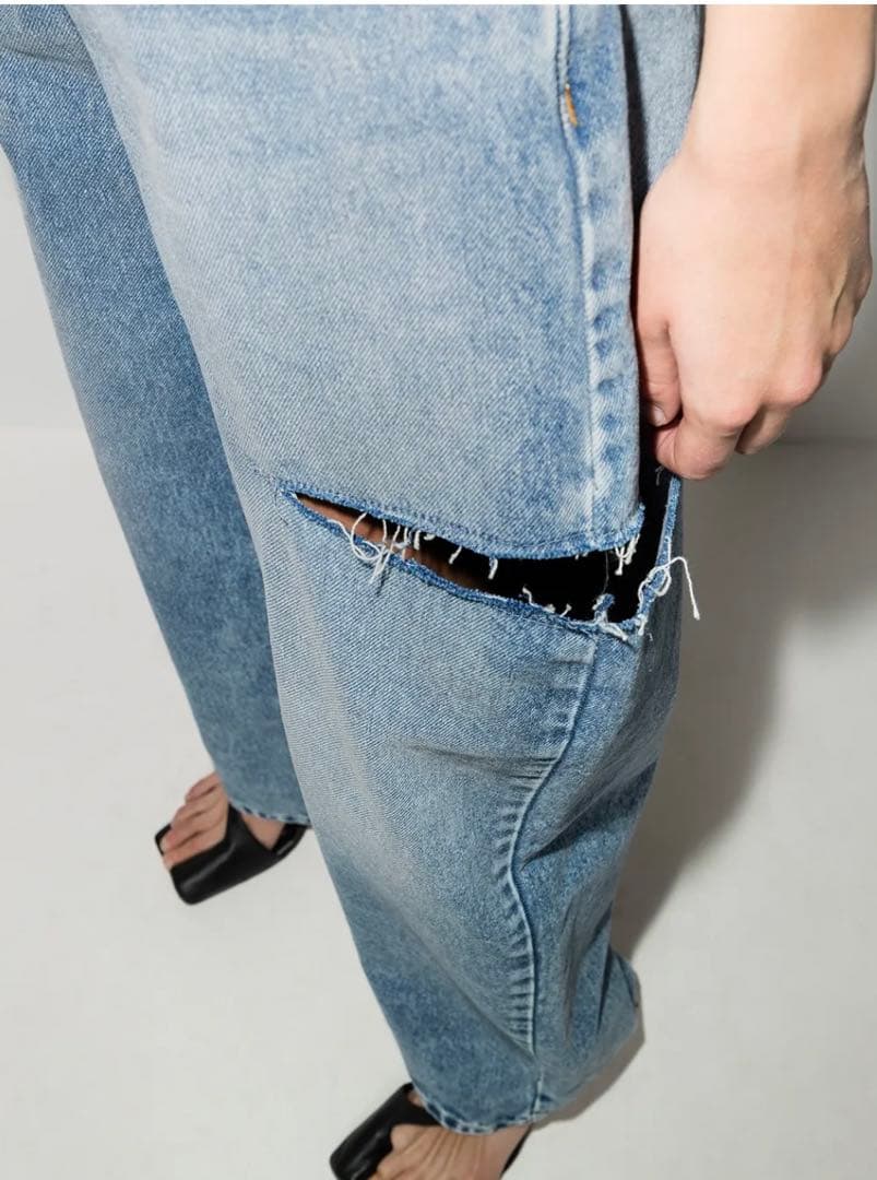 新品】メゾンマルジェラ5ポケット カットアウト デニムパンツ【指原