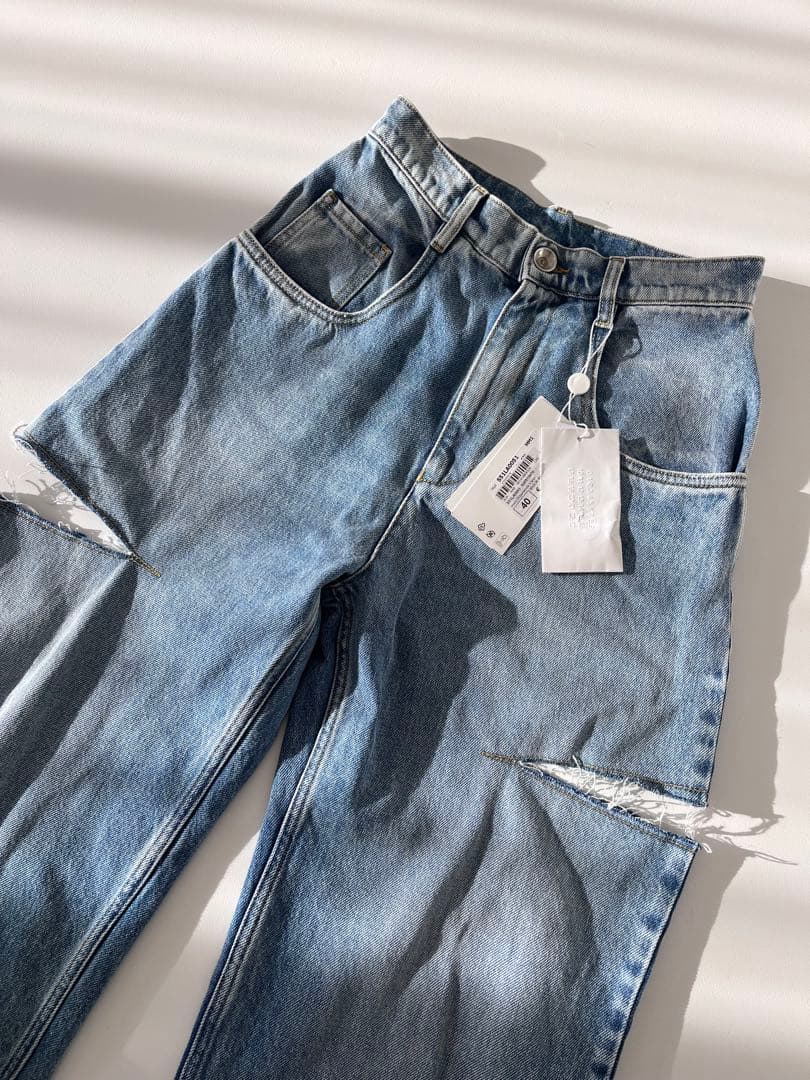 新品】メゾンマルジェラ5ポケット カットアウト デニムパンツ【指原