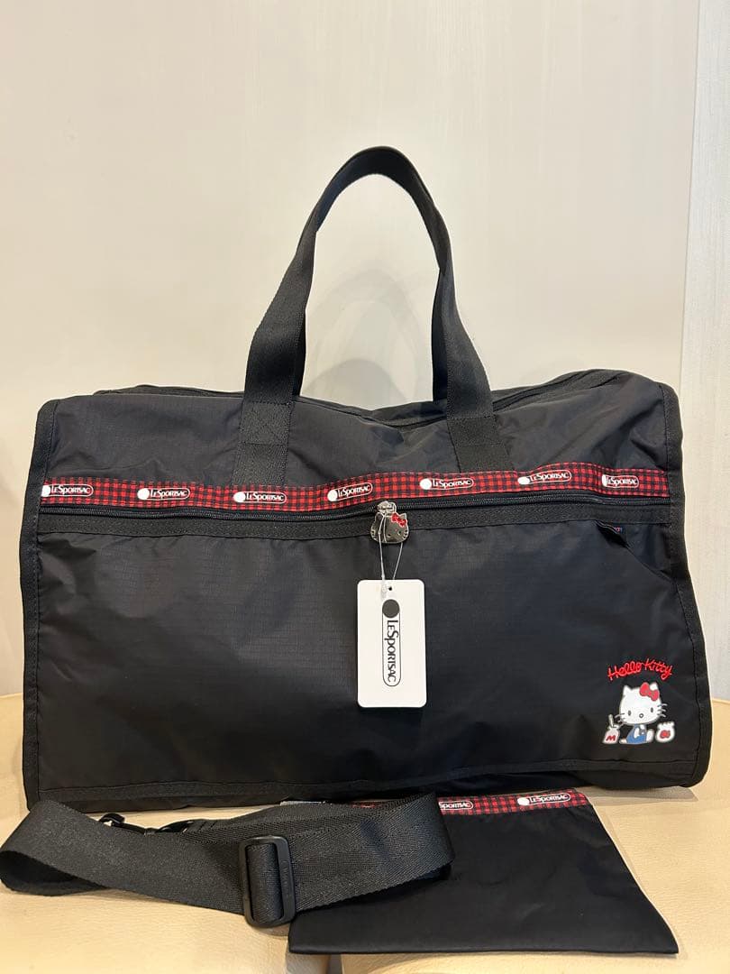 レスポートサックハローキティ ボストンバッグ旅行用バッグポーチ付き　ブラック