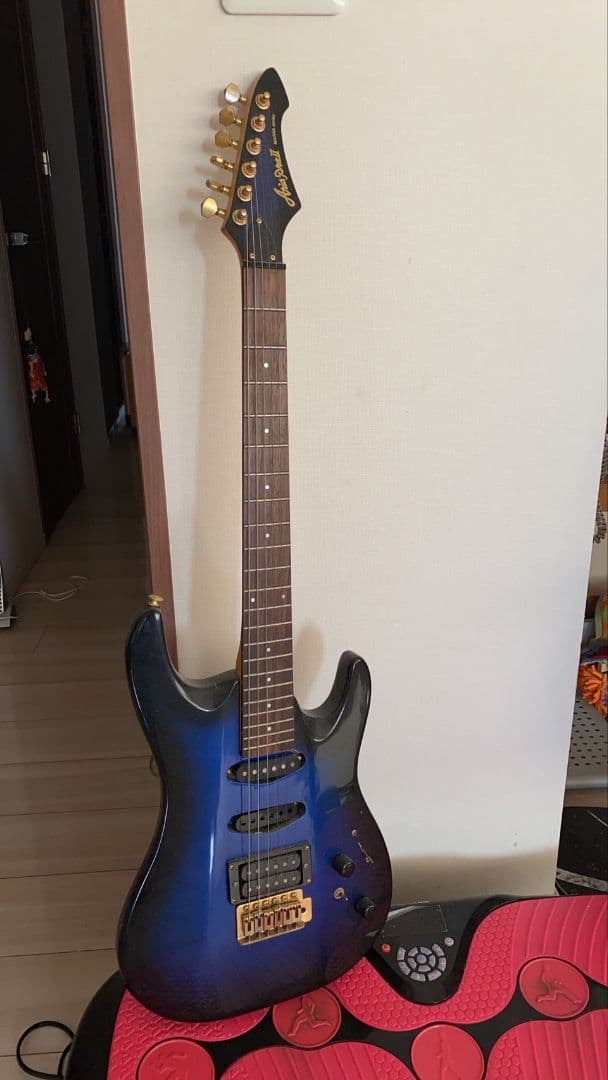 日本 アリアプロ２ Aria Pro Ⅱ エレキギター グラデーションブルー