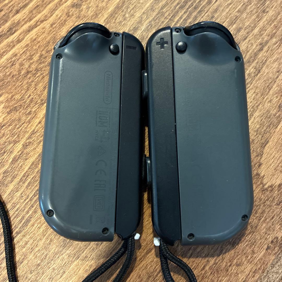 Nintendo Switch本体6年使用Joy-Conやや不具合あり傷汚れあり - メルカリ