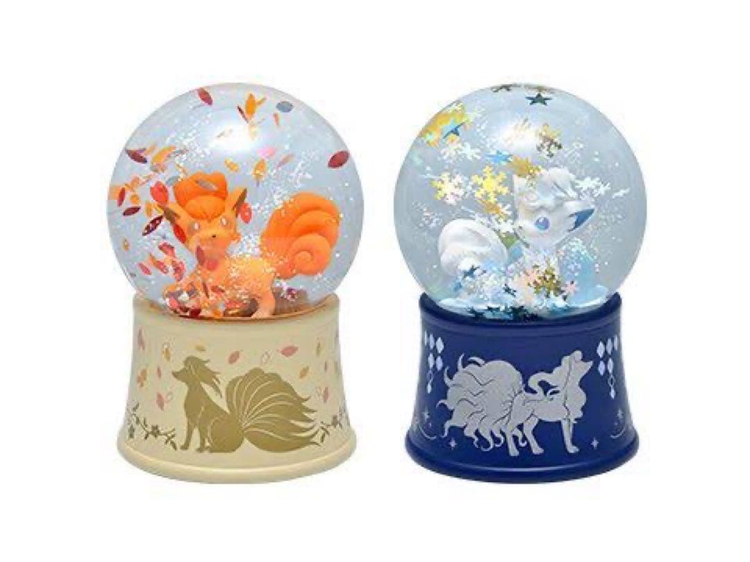 新品未開封 ロコン＆アローラロコン スノーグローブ ポケモンセンター