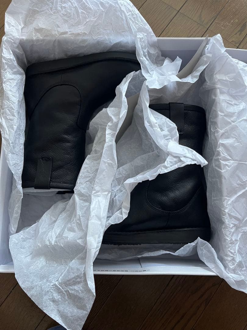 【美品】LOCONDO レディース本革ブーツ　ブラック　23.5cm