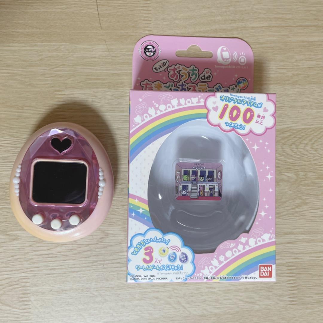 Tamagotchi iD もっとiD!おうちdeたまごっちステーション+ - メルカリ
