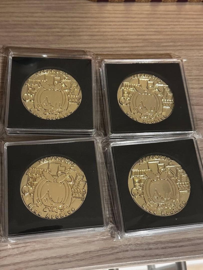 ブルアカ ブルーアーカイブ 記念メダル 非売品 限定 フライヤー 4枚　バラ売可