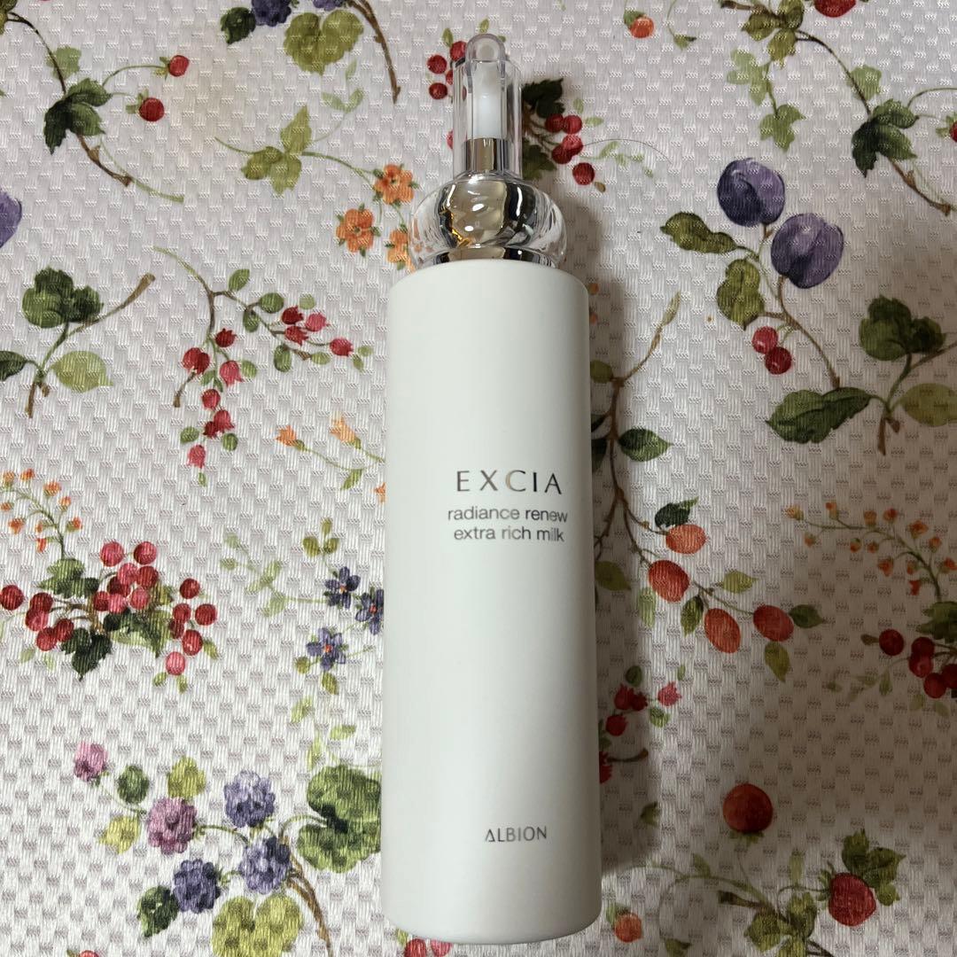 アルビオン　エクシア  ラディアンスリニュー　エクストラリッチミルク