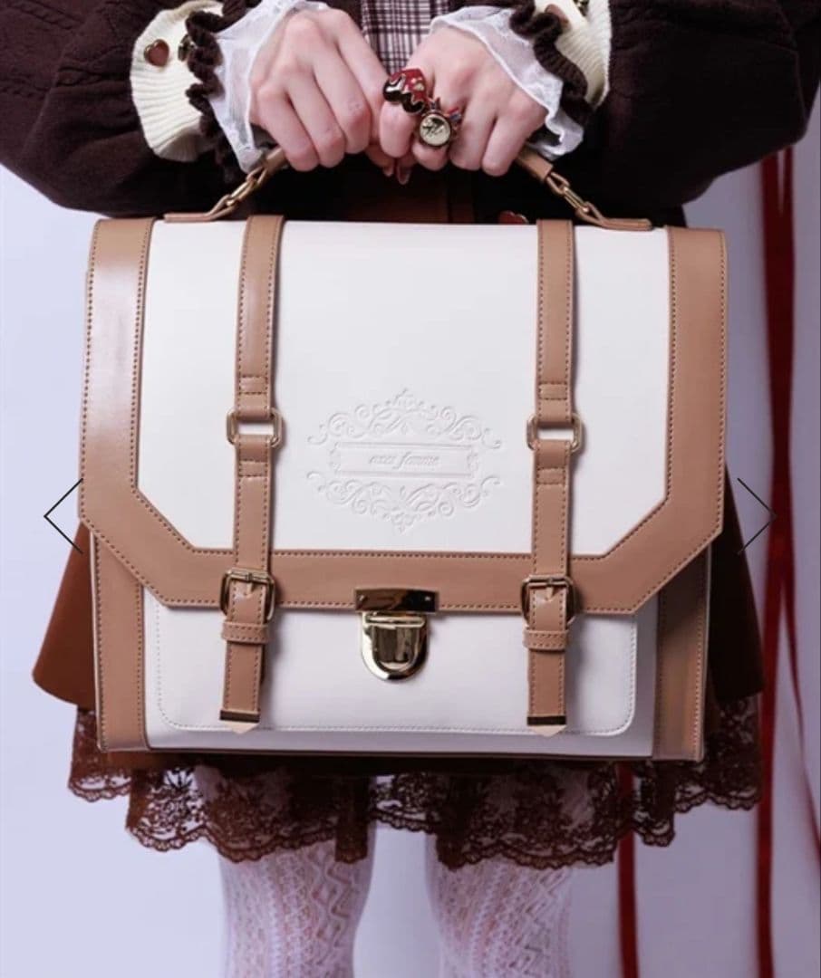 axes ベルトデザイン配色サッチェル