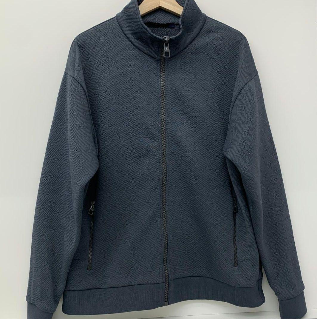 LV モノグラム トラック ジャケット エンボス XL 3051721 中古・古着通販】LOUIS VUITTON (ルイ ヴィトン) エンボス加工