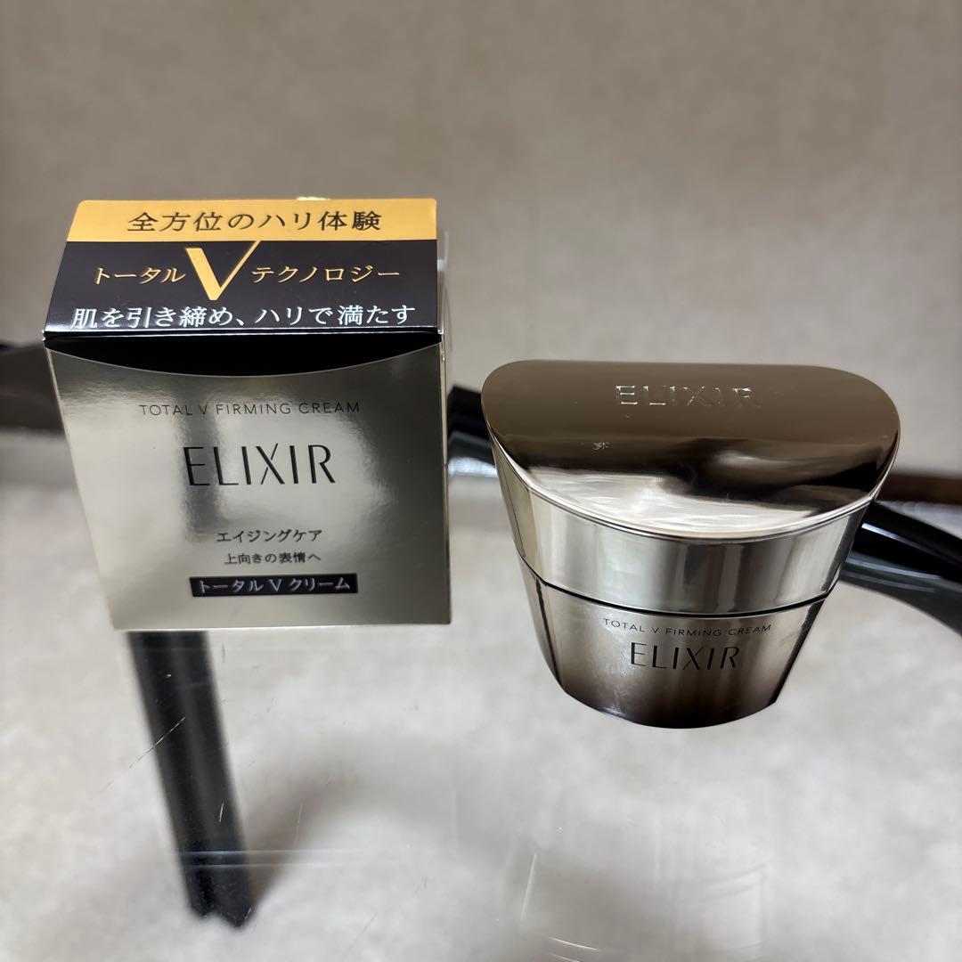 定価￥11000-ELIXIRトータルテクノロジーvクリーム50g