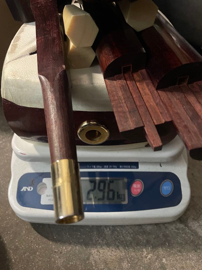 津軽三味線 太棹 紅木金細 K9刻印あり 重さ2960g 糸巻 弦楽器 - メルカリ