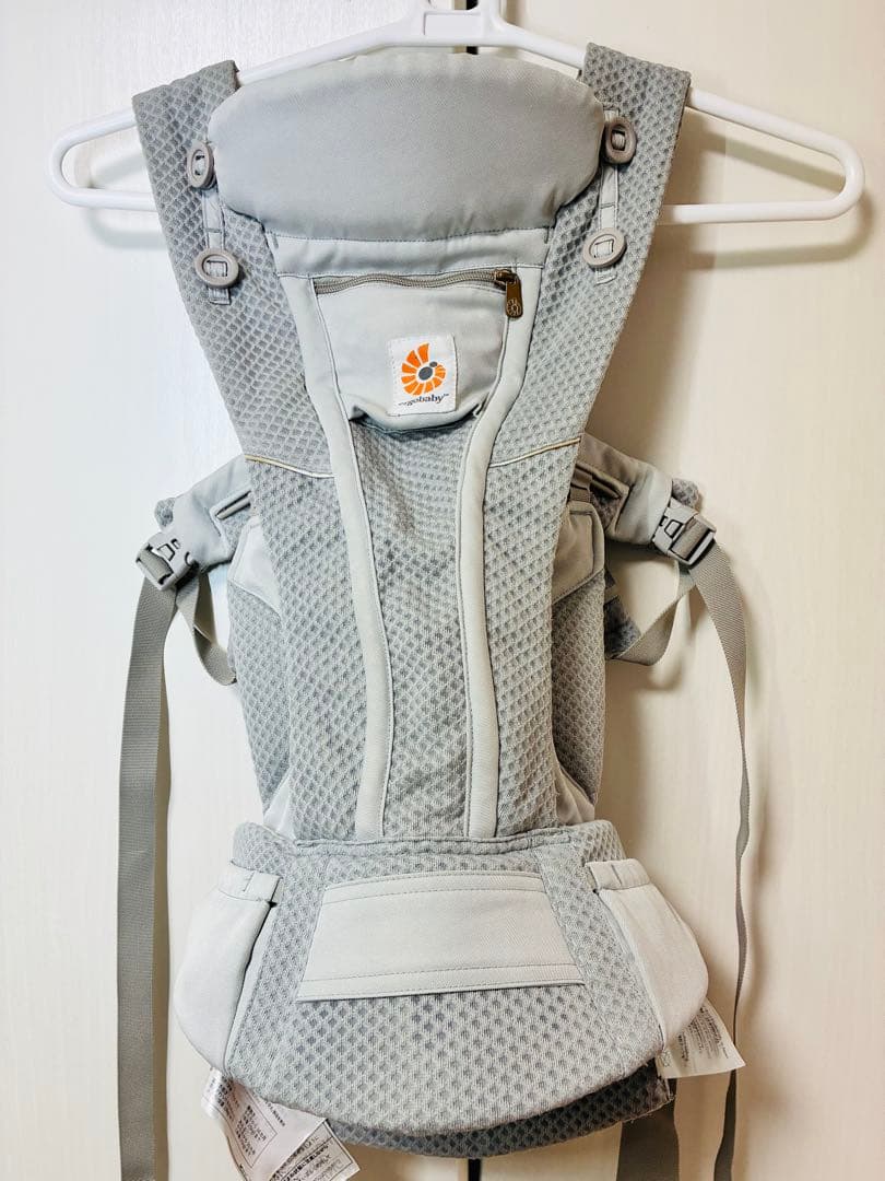 【状態良好】エルゴベビー 抱っこ紐 オムニブリーズ　パールグレー ergobaby（エルゴベビー） 公式 オムニ ブリーズ パールグレー 抱っこ