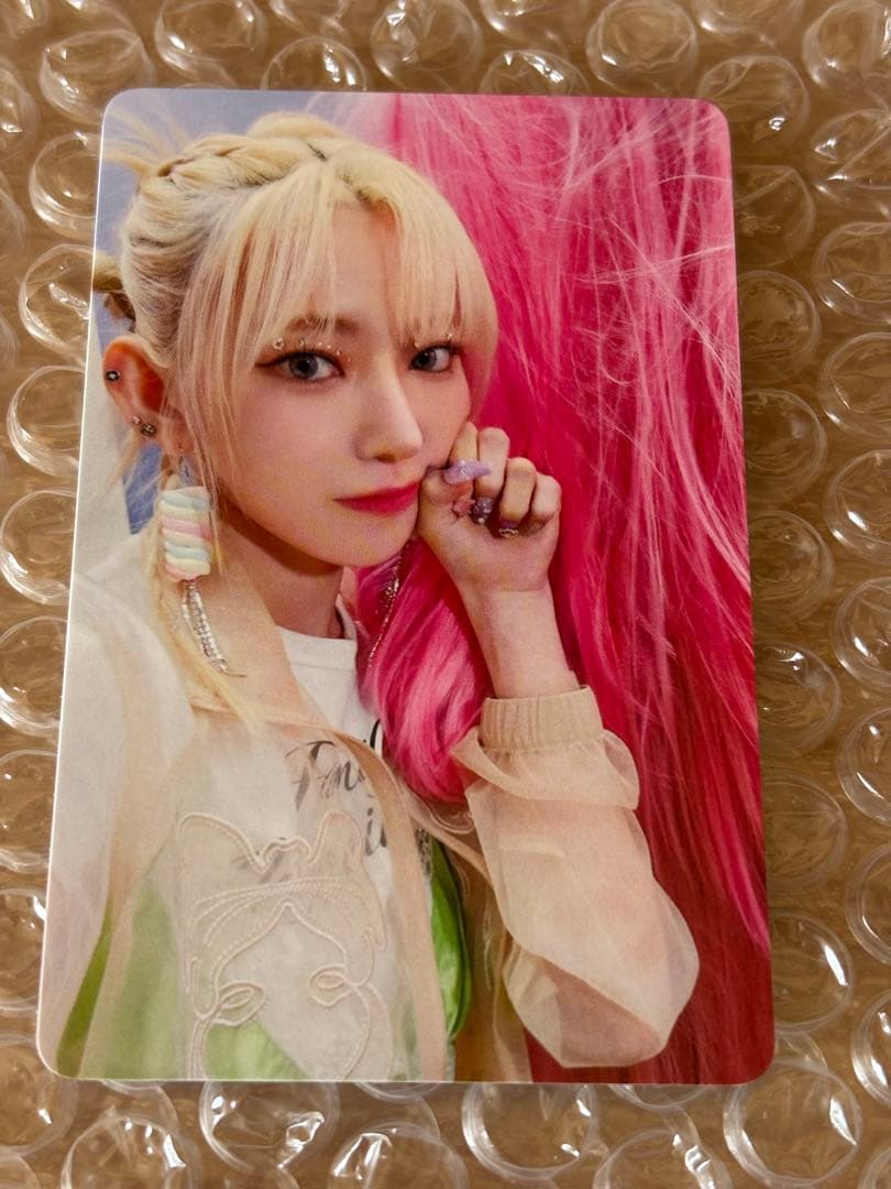 LE SSERAFIM ルセラフィム サクラ CRAZY トレカ ラキドロ - メルカリ