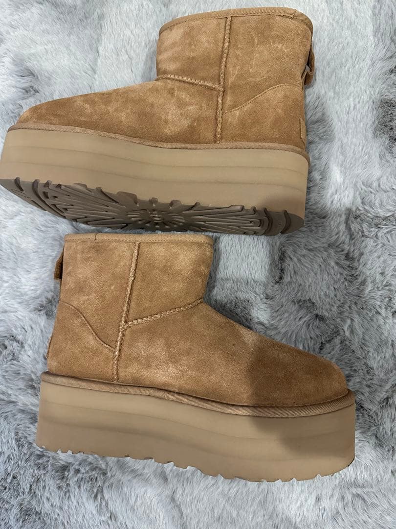 正規品 UGG アグ 厚底 クラシックミニ 24 チェスナット ベージュ