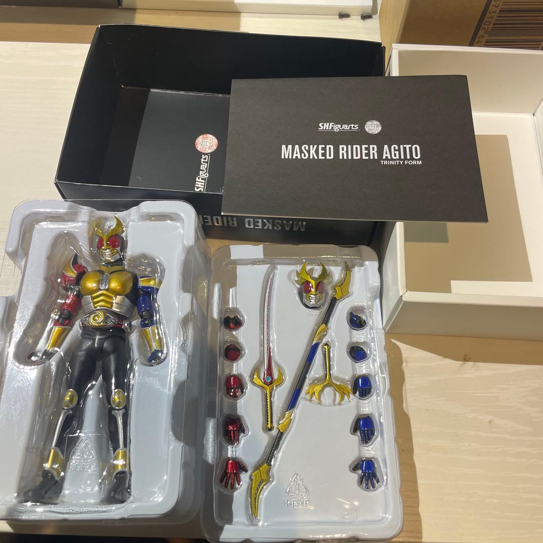 S.H.Figuarts 真骨頂 仮面ライダーアギト トリニティフォーム