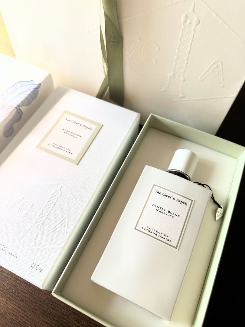 ヴァンクリーフ&アーペル　サンタル ブラン