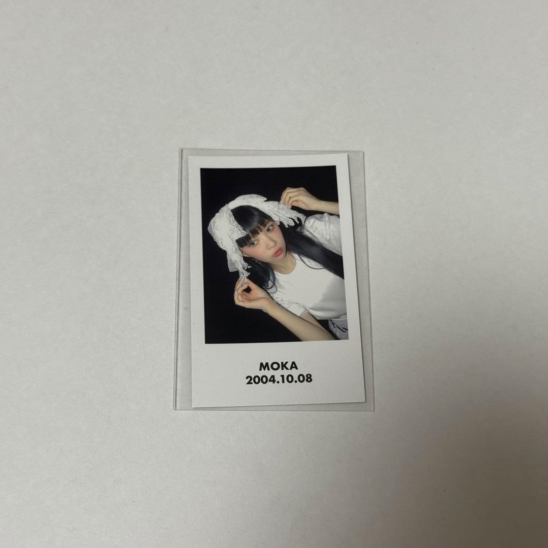 ILLIT アイリット デビューショーケース トレカ チェキ モカ