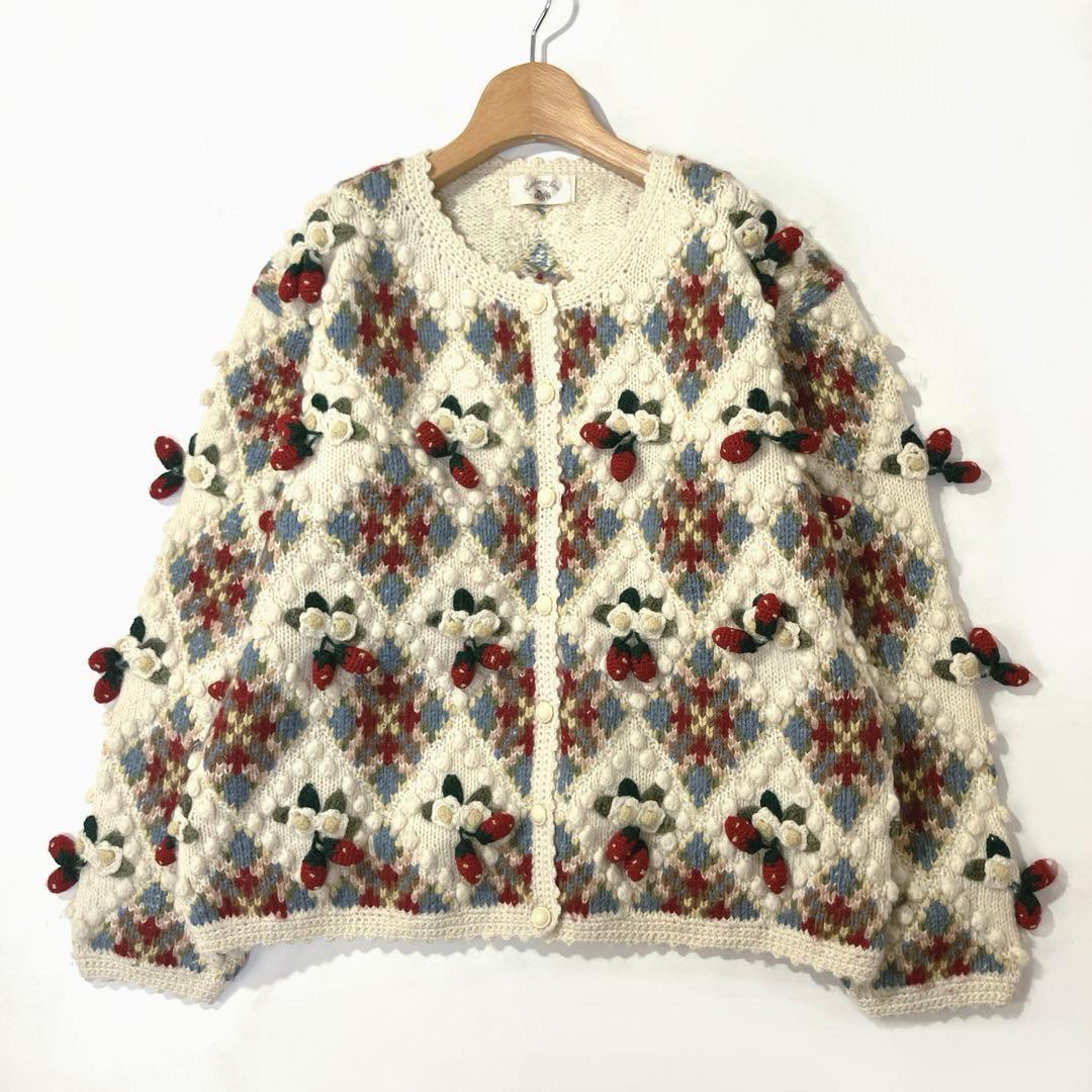 blue berry fam／いちごニット　立体ニット　レトロ　ピンクハウス
