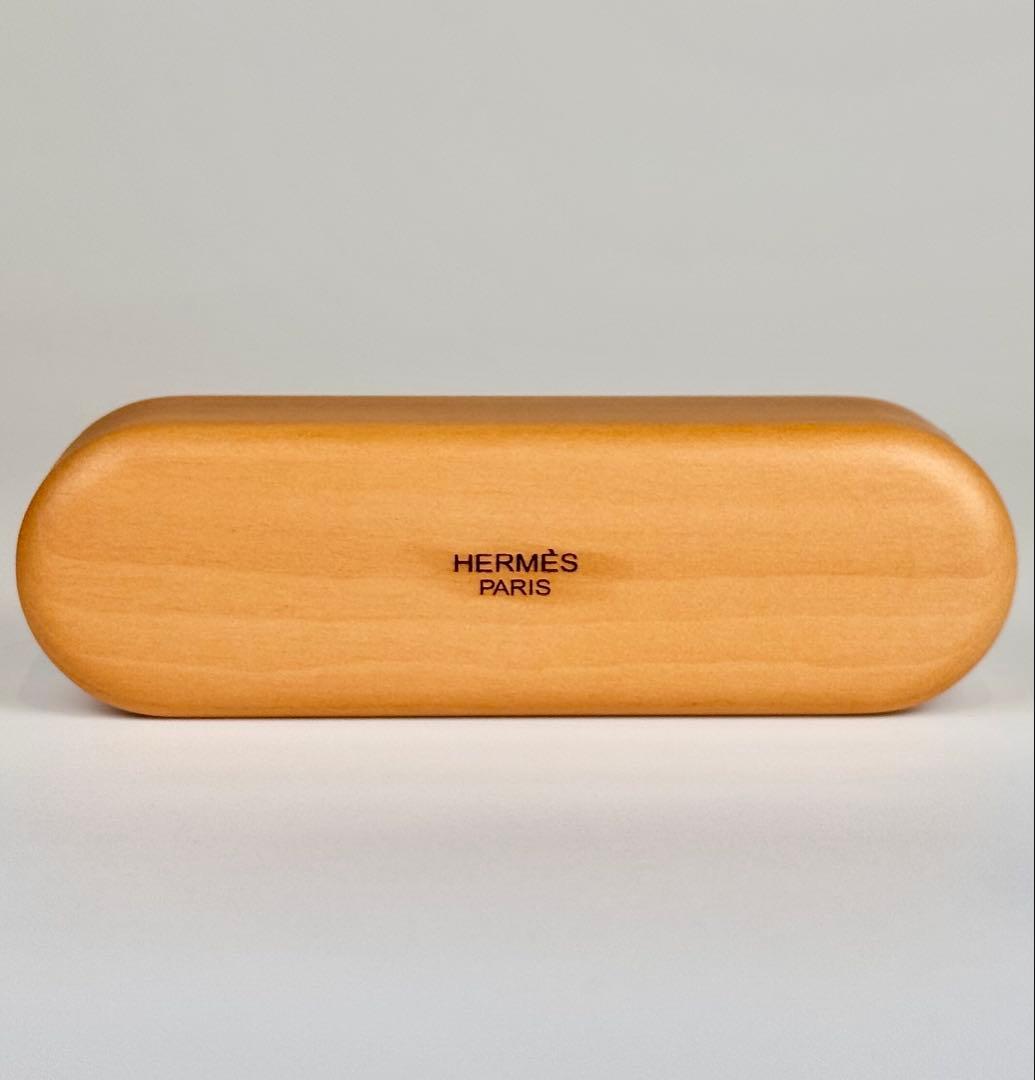 極美品 エルメス HERMES ピルケース ウッド 薬入れ 小物 ブラウン 木製