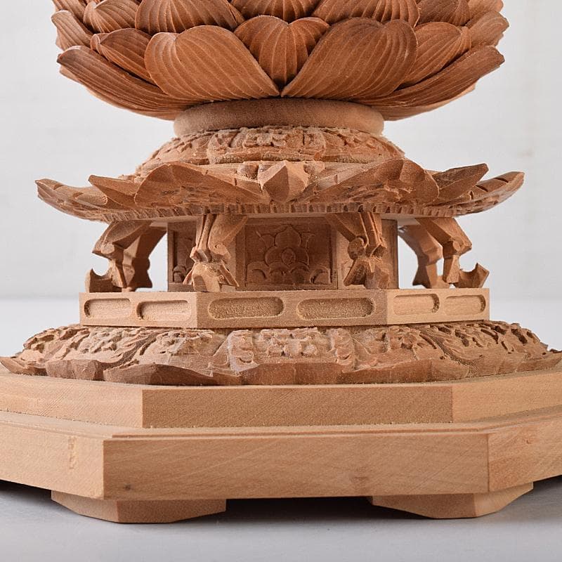 総白檀 天然ダイヤモンド白毫 阿弥陀如来像 美術目録・桐箱付 D R8425B