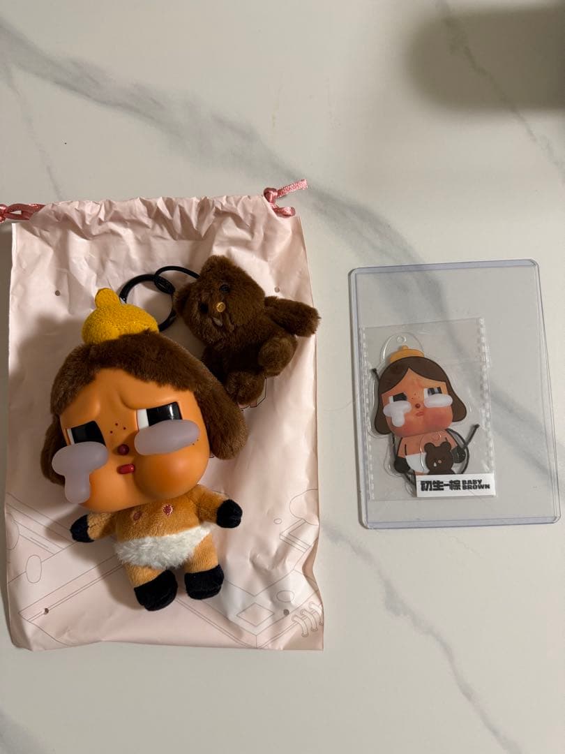 E*k様 CRYBABY クライベイビー　アゲイン　シークレット Amazon.co.jp: POP MART CRYBABY Crying Again シリーズ【1ピース