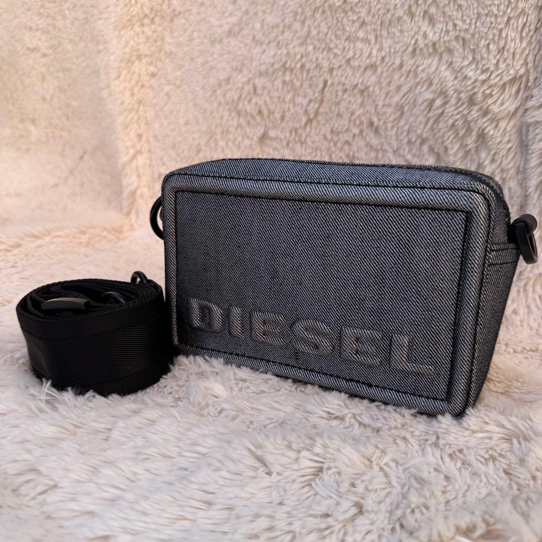 DIESELディーゼル シルバー デニム ミニクロスボディバッグ カメラ