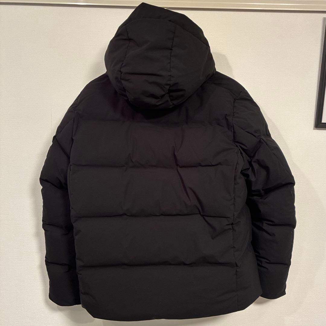 ユニクロ シームレスダウンパーカ uniqlo 2025年 メンズ - メルカリ