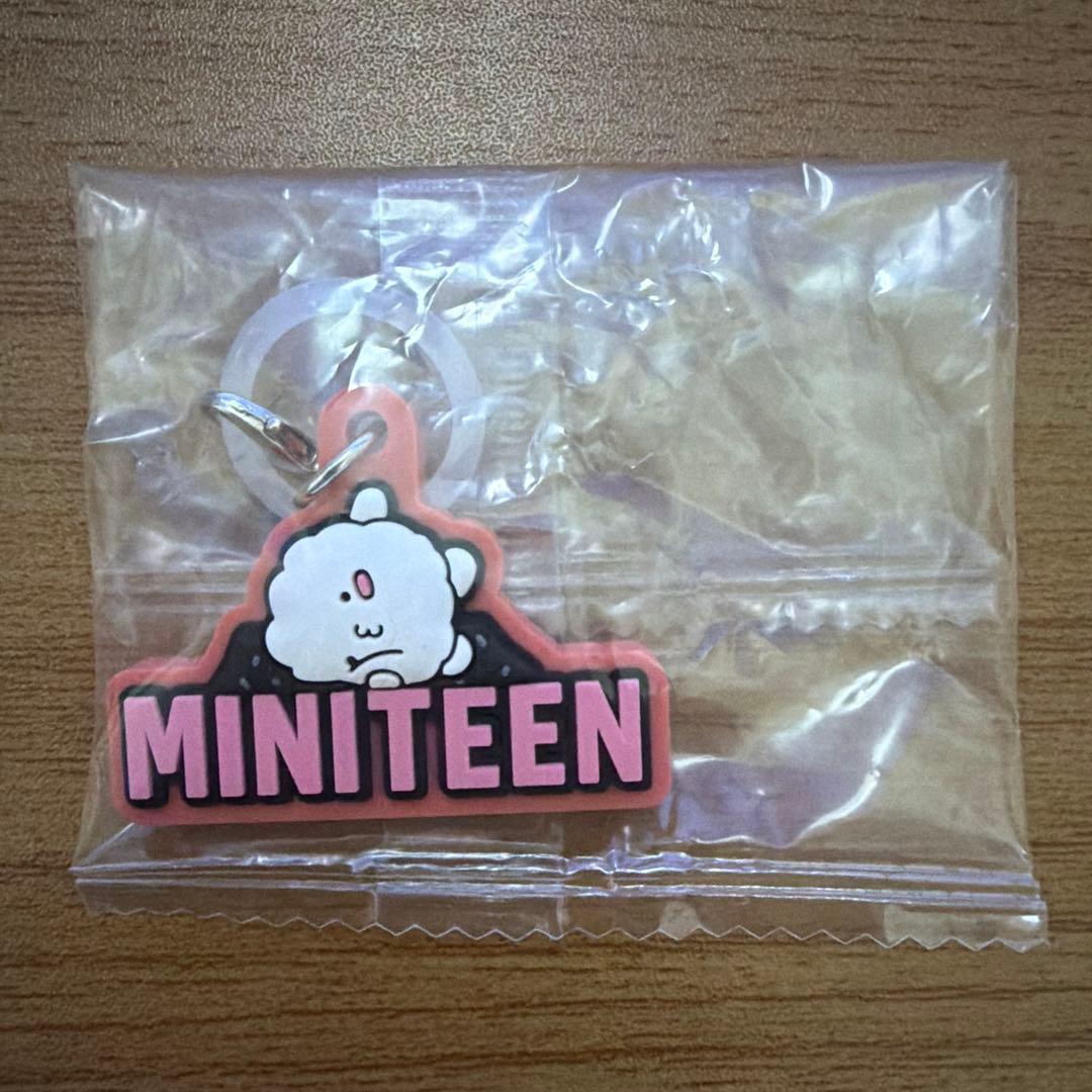 ミニティーン MINITEEN ガチャ PPYOPULI ウジ - メルカリ