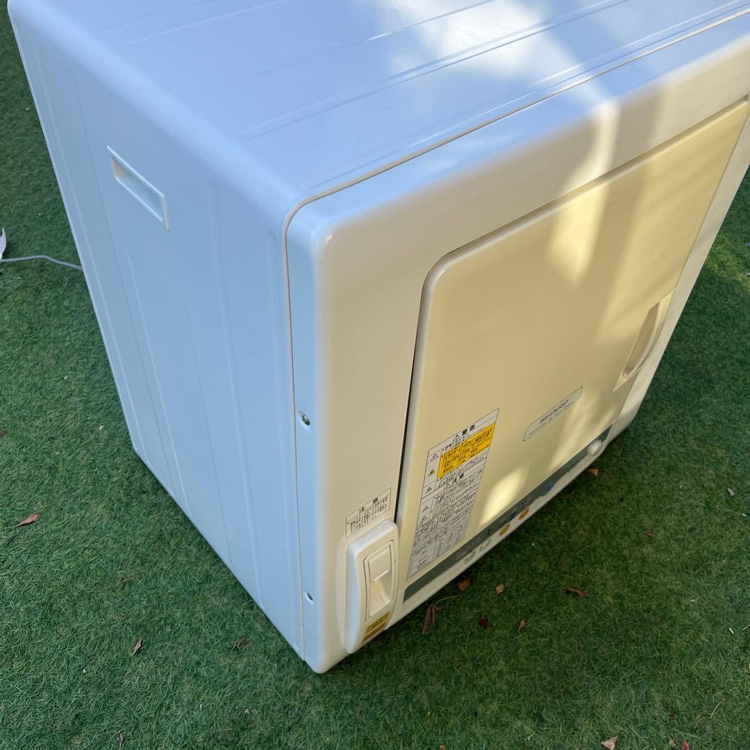 【横浜市内配達】衣類乾燥機　5.5kg KD-55F 電気式　ノーダクト　乾燥機