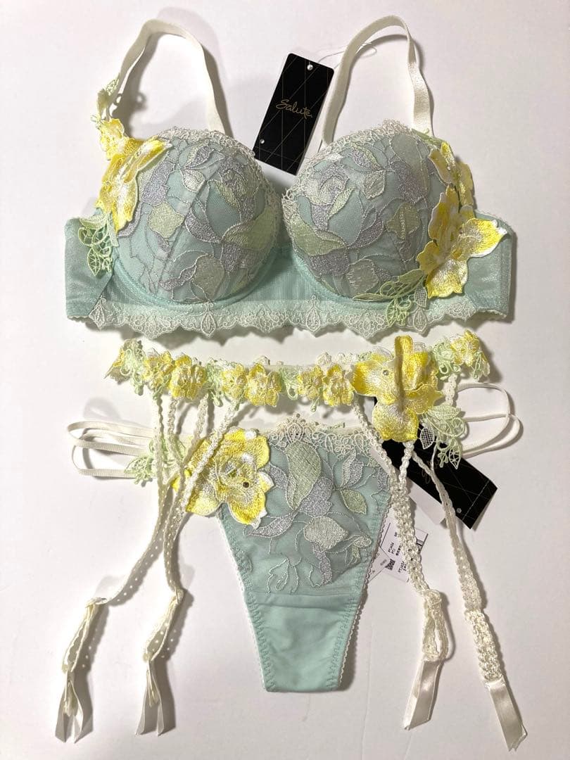 サルート【ベルエポック】D75 Mサイズ ガーター ME 56G 56グループ