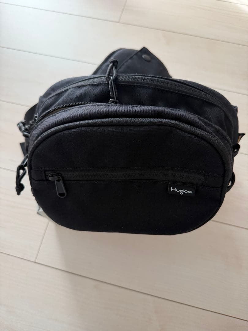 Hugoo ヒップシート ブラック