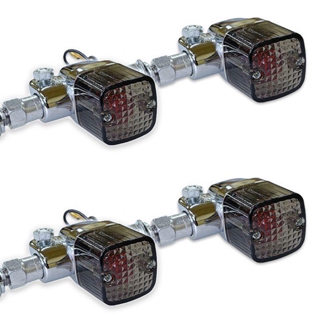 624] 新品 角型 ヨーロピアン ウインカー 薄め スモーク 4個 ステー付