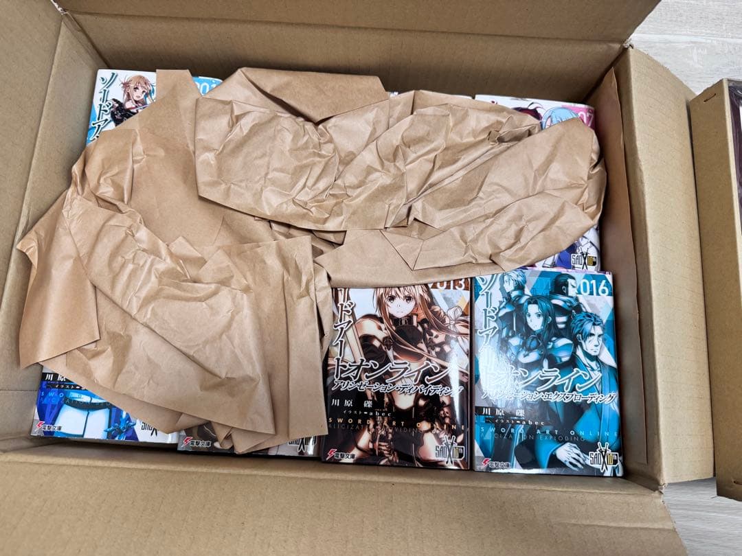 ソードアート・オンライン 刊行10周年記念限定カバー＋箔押しサイン