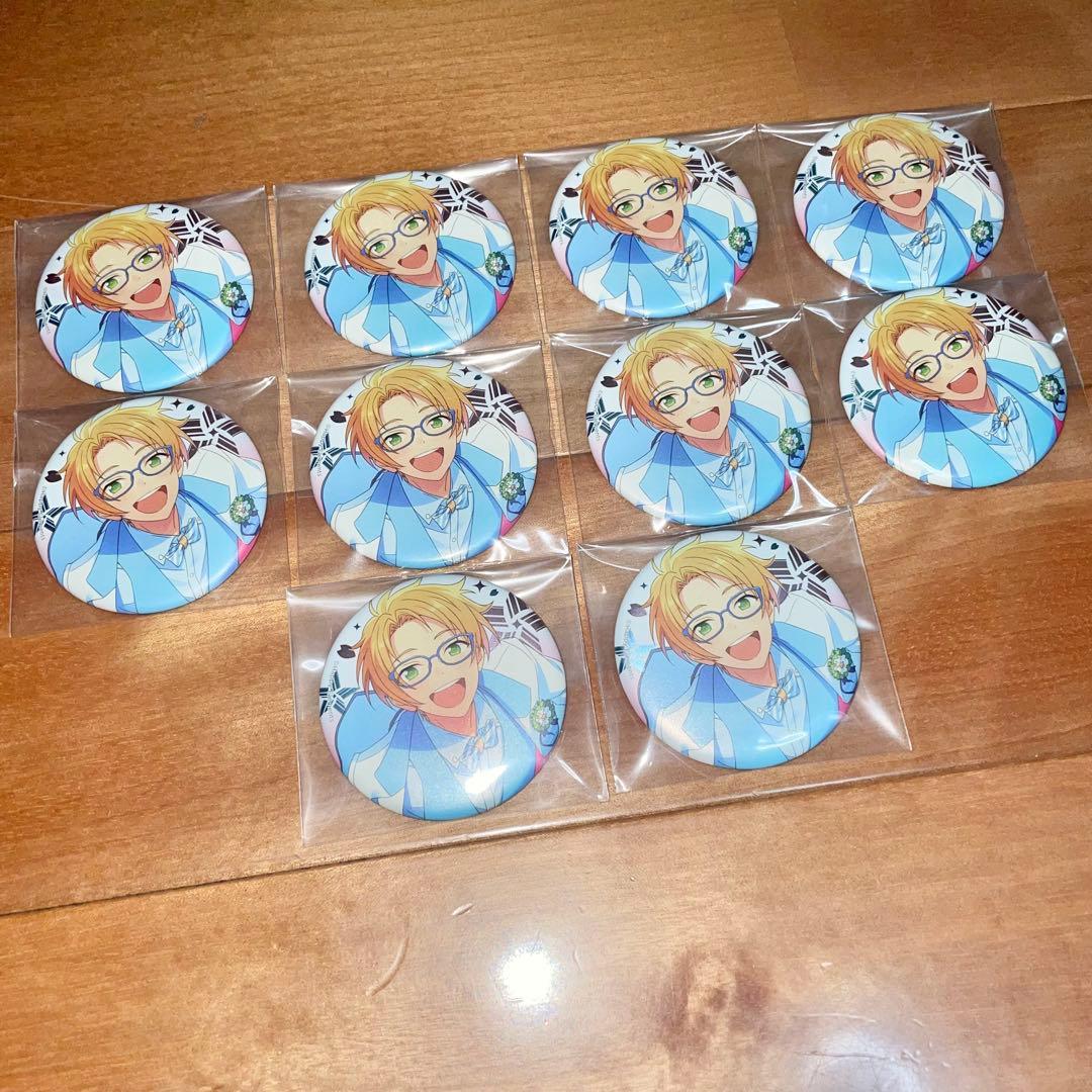 あんスタ 真 4周年 白スーツ 缶バッジ - メルカリ