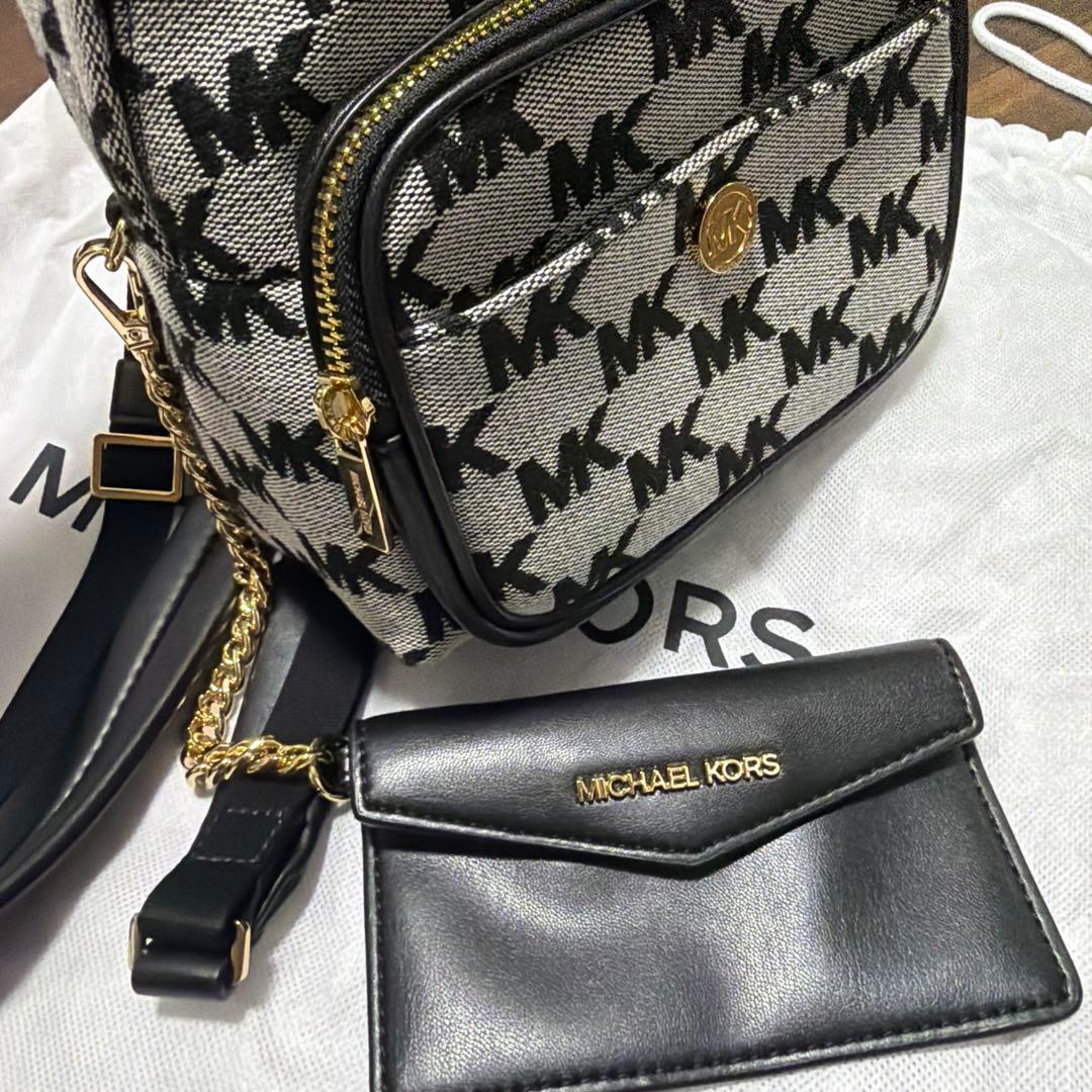 MICHAELKORS　MAISIE 2IN1 バックパック エクストラスモール