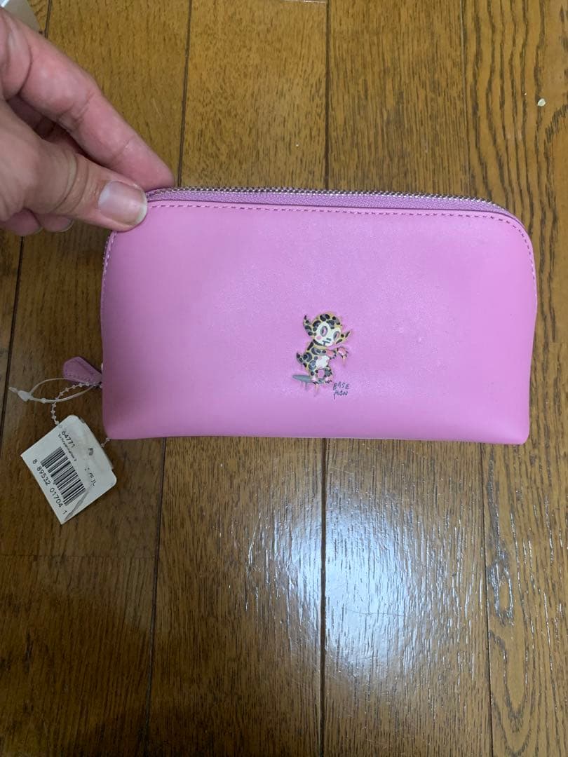 COACH クリーチャー　ベースマン　化粧ポーチ COACH（コーチ） 化粧ポーチ 小物入れ コスメポーチ レディース