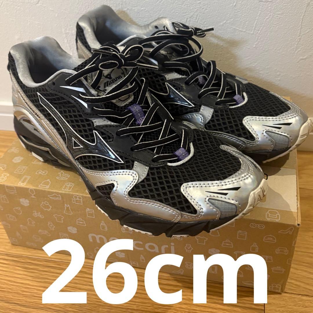 美品 MIZUNO ミズノ WAVE RIDER 10 26cm
