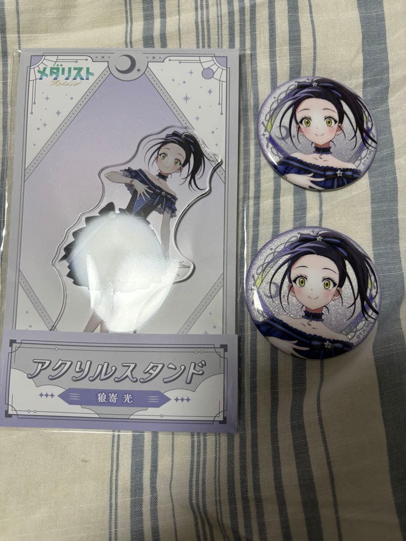 メダリスト ローソンコラボ 狼嵜光 缶バッジ - メルカリ