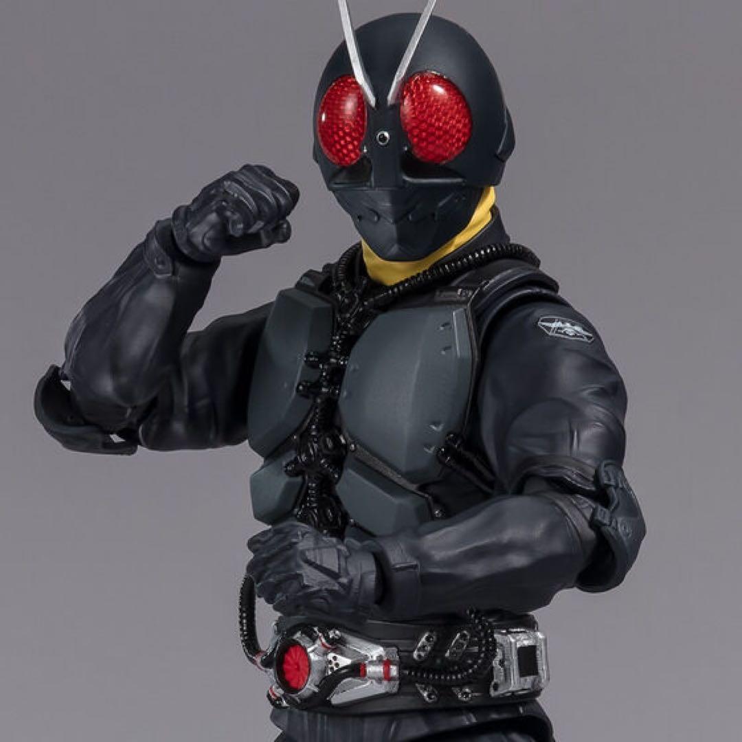S.H.フィギュアーツ　シン・仮面ライダー　大量発生型相変異バッタオーグ
