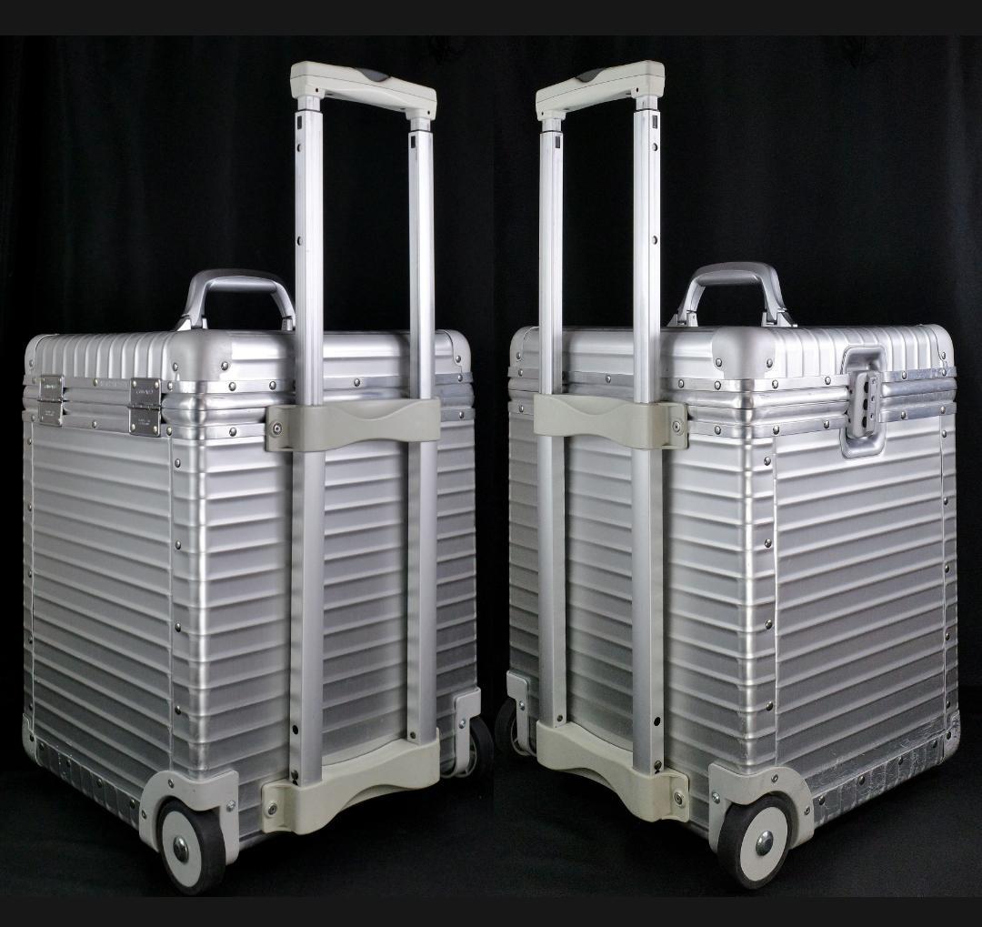 リモワ 965.19トパーズ『IBM』限定 パイロット・トロリー 40L 美品