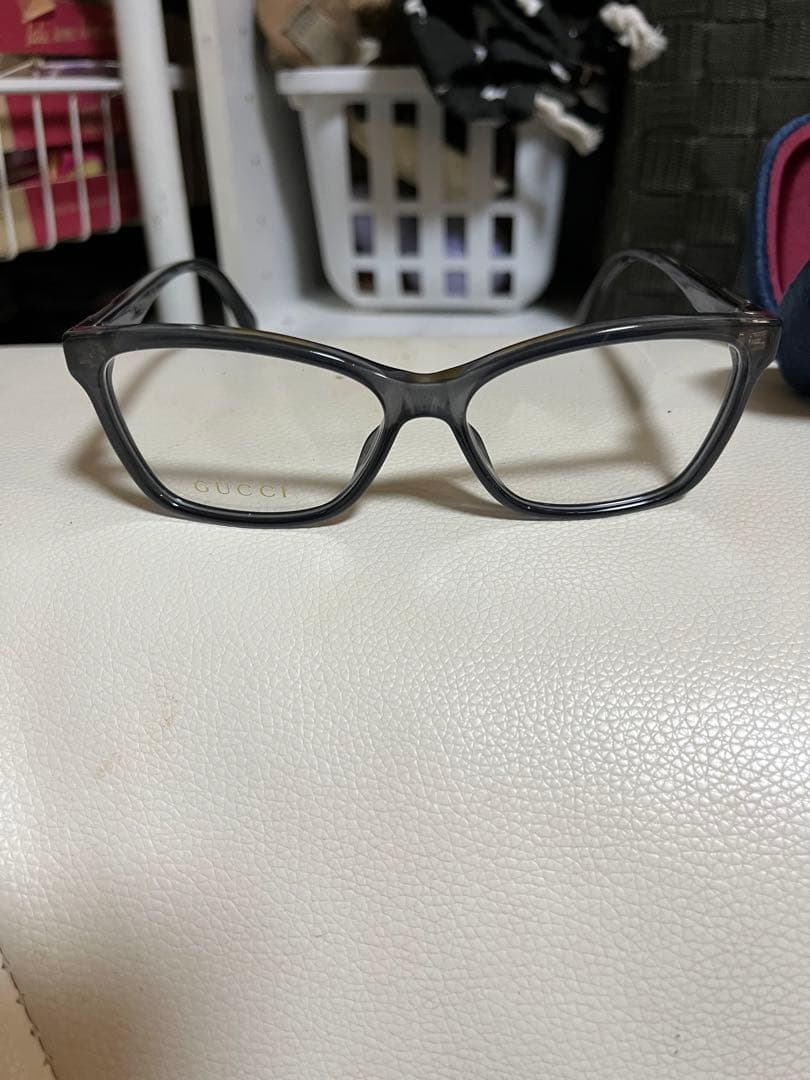 GUCCI 伊達メガネ