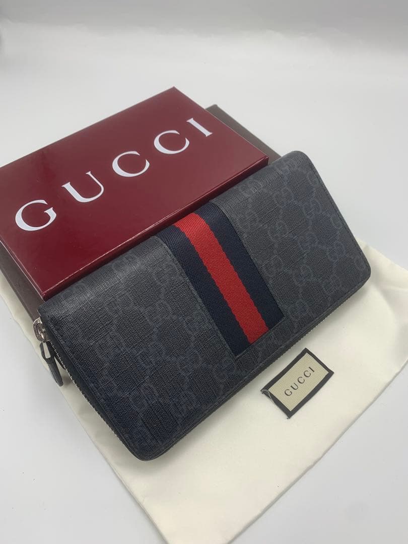 超人気✨美品✨グッチ ジッピーウォレット シマレザー シェリーライン P55