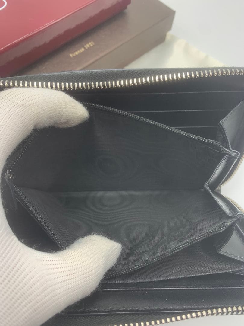 超人気✨美品✨グッチ ジッピーウォレット シマレザー シェリーライン