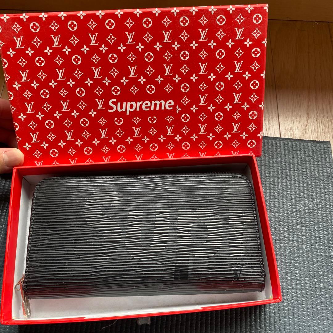 Louis Vuitton x Supreme 長財布 ブラック - メルカリ