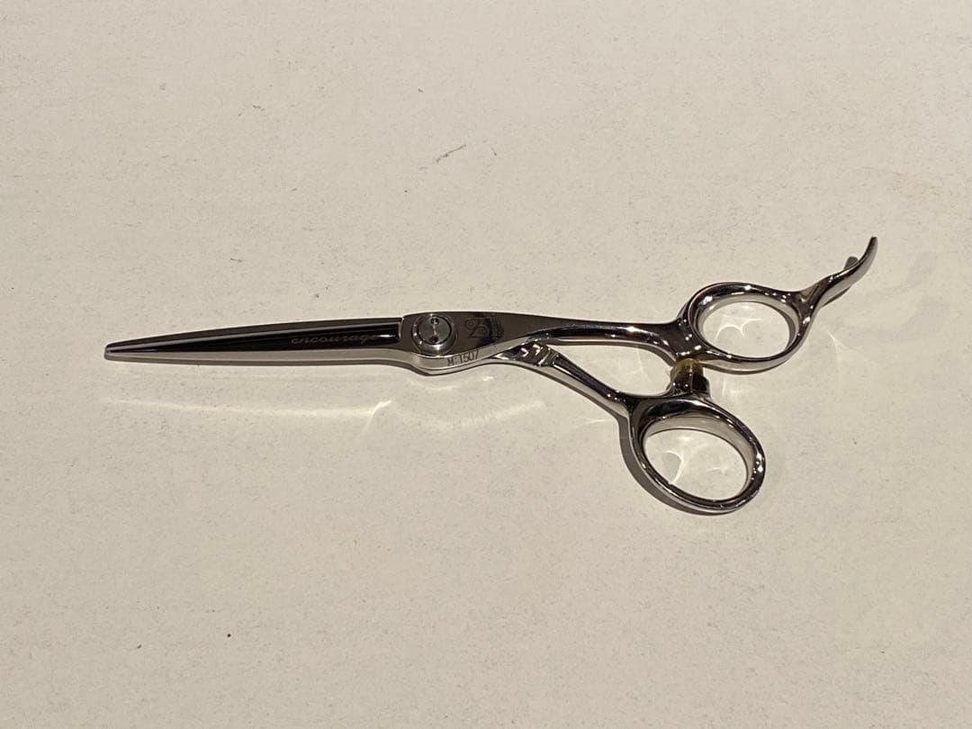 【TOGINON M:1507】カットシザー 4.5インチ前後のコンパクトサイズ 刃物屋トギノン｜中古シザーの通販は【リファン】 – 中古シザー通販の