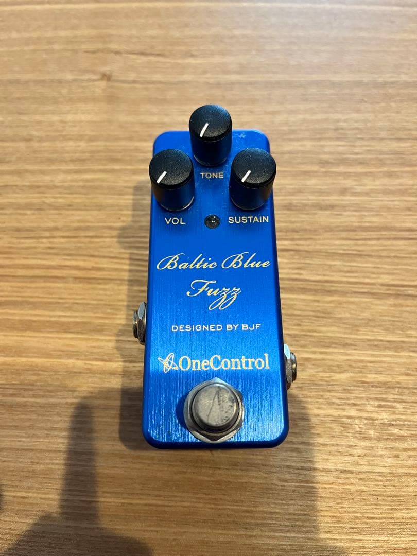 ギター OneControl Baltic Blue Fuzz One Control BALTIC BLUE FUZZ / THEONE - エフェクター や ギター